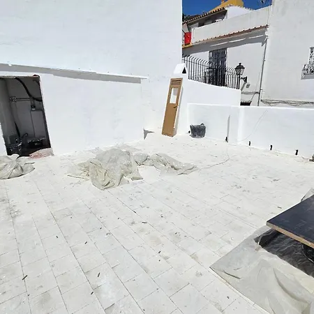شقة Oasis Jacuzzi Retreat Ii *
